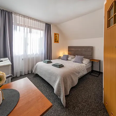 Maria I Natasza Rum i privatbostad Wisła