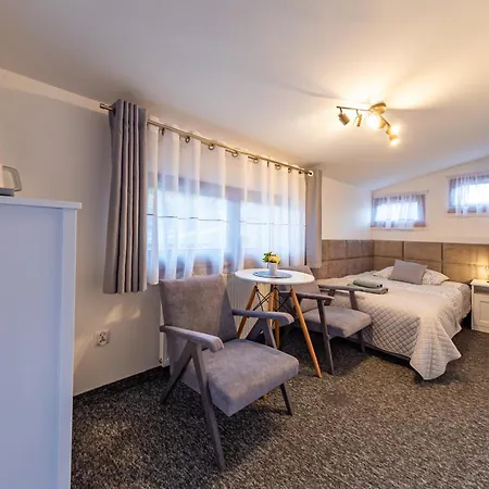 Maria I Natasza Rum i privatbostad Wisła