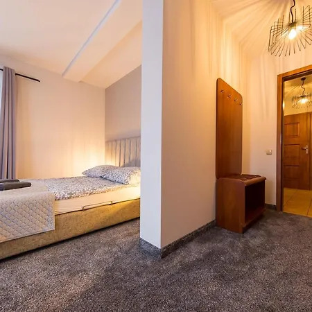 Maria I Natasza Rum i privatbostad Wisła