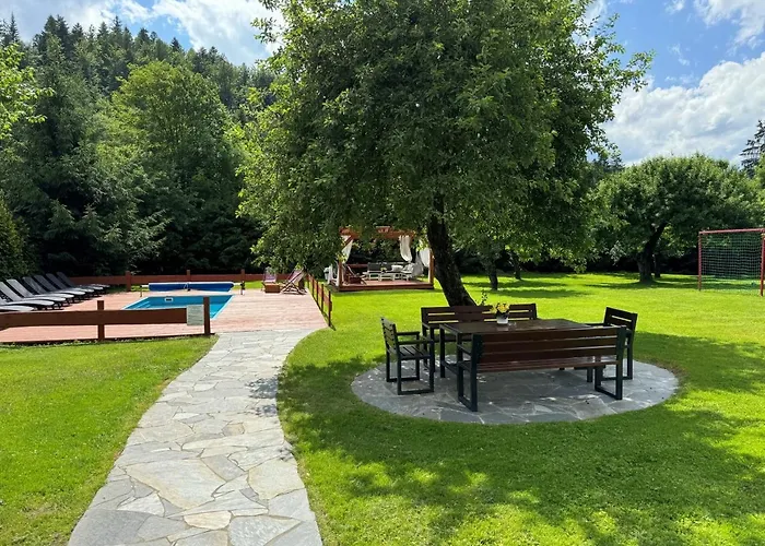 Willa Maria I Natasza *